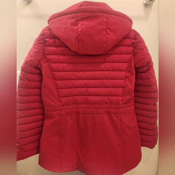 Coat - Picture 5 of 8